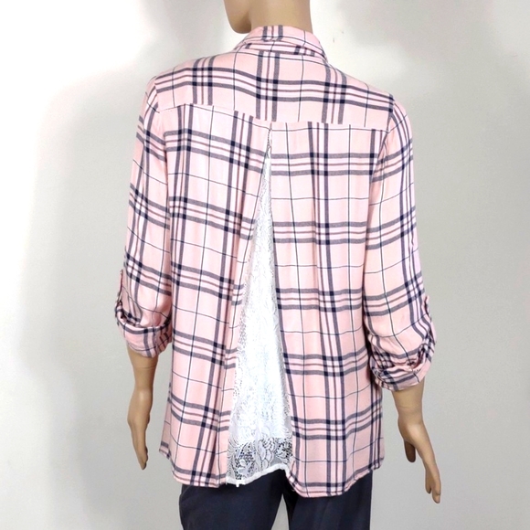 Charlotte Russe Large light pink button down blouse with lace trim on ba… - Picture 5 of 10